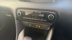 Toyota Yaris 1.5 Hybrid Icon 5dr CVT Hybrid Hatchback